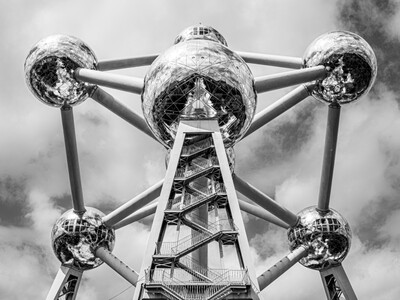 Atomium II